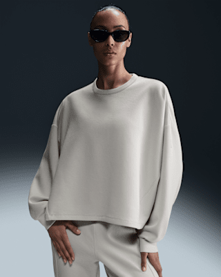 ★NIKE★24.7 IMPOSSIBLE SOFT DRI-FIT クルー★追跡可 Nike 24.7 ImpossiblySoft Women's Dri-FIT Oversized Crew-Neck